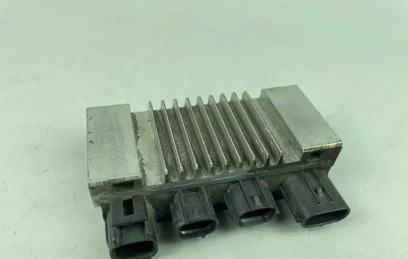 Subaru Outback (BS) Glow plug pre-heat relay 22010AA010 1327000030 132700-0030