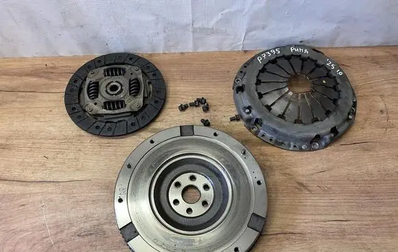Ford Puma Clutch set kit H6BG6375AA