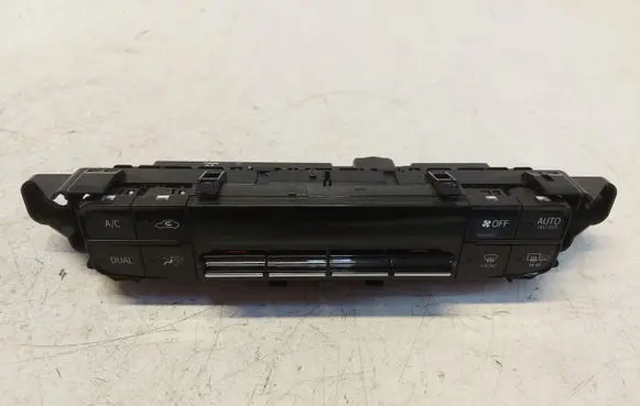 Toyota Prius (XW50) Climate control unit 55900-47230