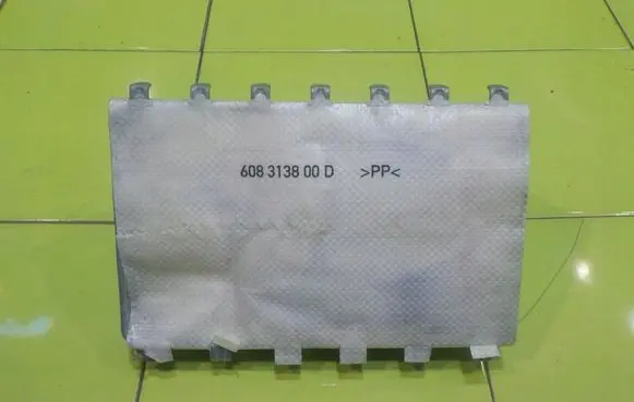 Suzuki Splash Passenger airbag 7392051K10