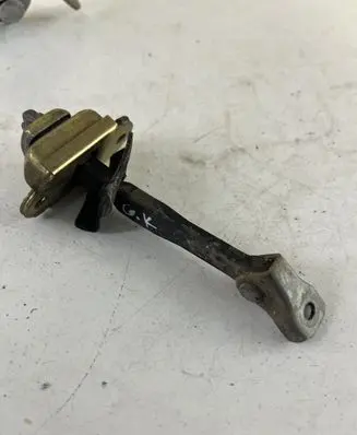 Mitsubishi Space Star Rear door check strap stopper