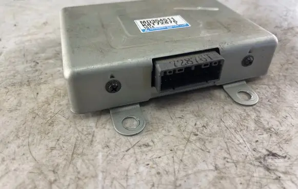 Mitsubishi Pajero Sport I Engine control unit/module Md354511 K8t72876