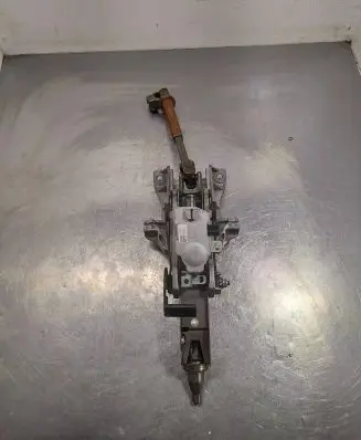 Steering wheel axle set