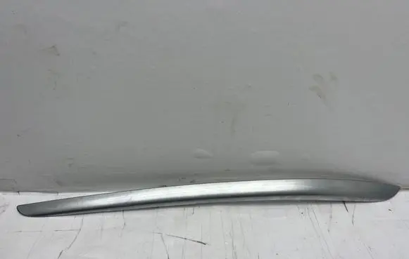 Mercedes-Benz GL X164 Rear door card trim A1647302422