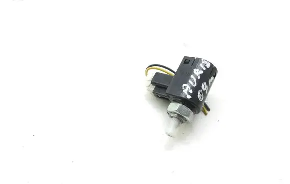 Clutch pedal sensor