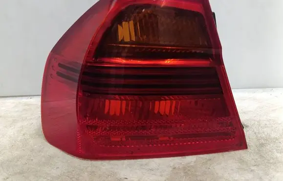 BMW 3 E90 E91 Rear/tail lights 6937457