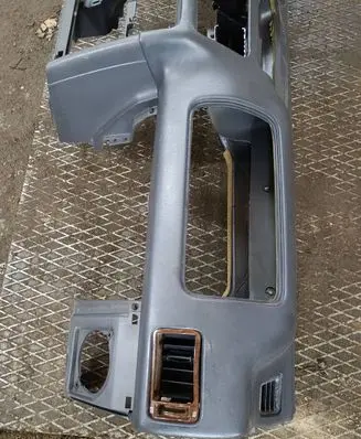 Mitsubishi Pajero Dashboard