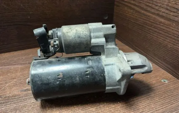 Iveco Daily 3rd gen Starter motor 0001109306 69502571