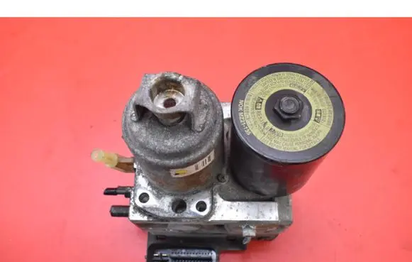 Toyota Prius (NHW20) ABS Pump 44510-47050