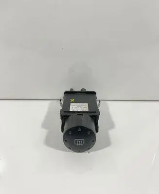 Audi TT Mk1 Windscreen/window heater switch 8N0941503B