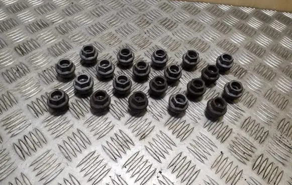 Ford Transit Wheel nut cap/cover 