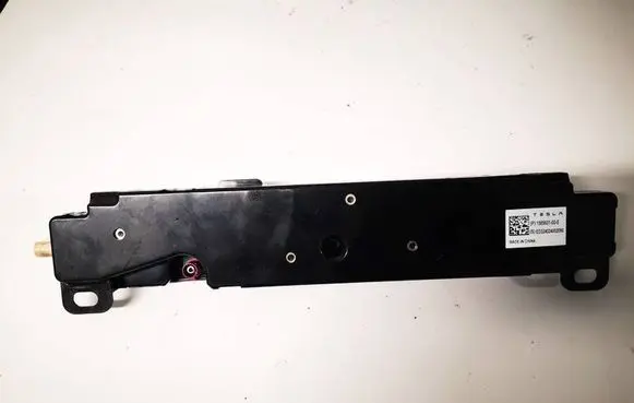 Tesla Model Y Bluetooth control unit module 158560100e 1585601-00-e