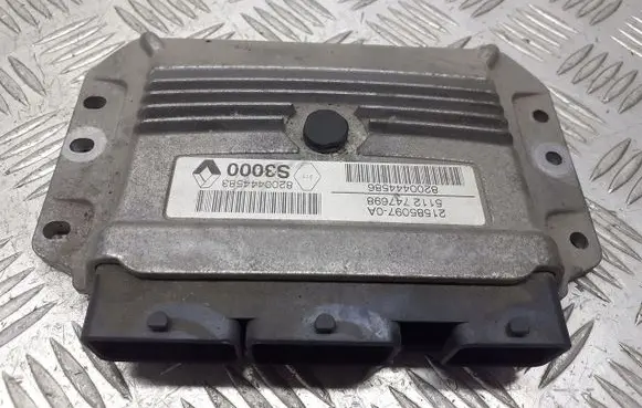 Renault Laguna II Engine control unit/module ECU 8200444586
