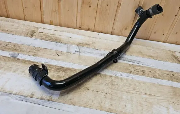 Audi A6 S6 C6 4F Engine coolant pipe/hose 06D121071R