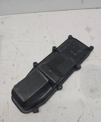 Porsche Cayenne (9Y0 9Y3) Headlight/headlamp dust cover 9Y0941608B 21575102
