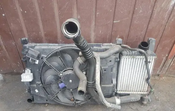 Renault Captur Radiator set 