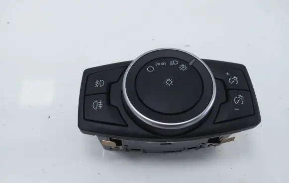Ford Focus Light switch 10103851