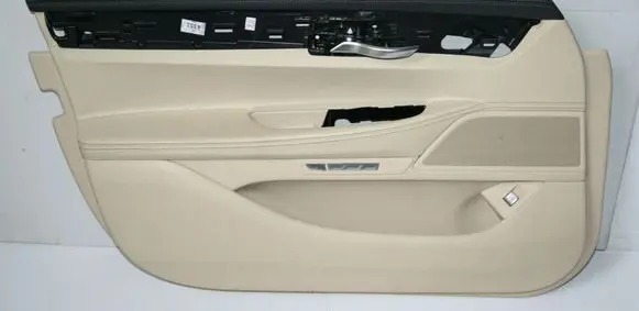 BMW 7 G11 G12 Front door card panel trim 