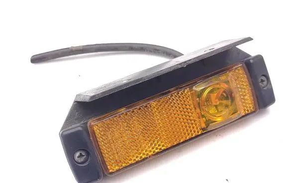 Mercedes-Benz Sprinter W906 Rear tail light reflector 160394 021395 157873