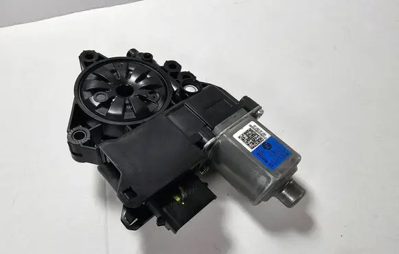 KIA Pro Cee'd III Rear door window regulator motor 83450J7025