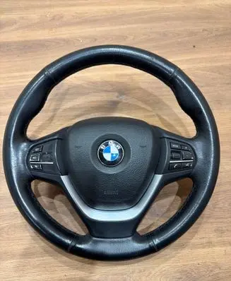 BMW X3 F25 Steering wheel 12814308