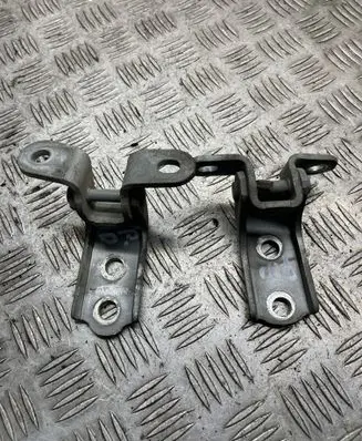Toyota Land Cruiser (J120) Front door hinge set 