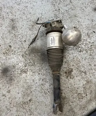 Volkswagen Phaeton Shock absorber/damper/air suspension 3D0616002K 16AATE042FD96FK