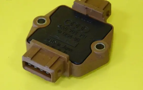 Audi A6 S6 C5 4B Ignition amplifier control unit 4A0905351