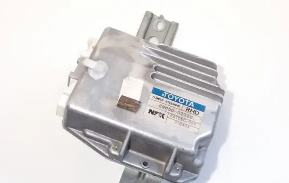Toyota Corolla E120 E130 Power steering control unit/module 8965002020 EATCEC009