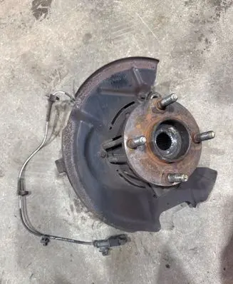 Ford Fiesta Front wheel hub H1BC3K170B1A 5017