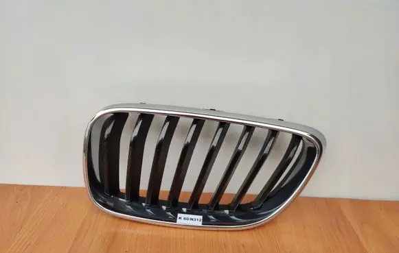BMW 2 F22 F23 Front bumper upper radiator grill 7295521