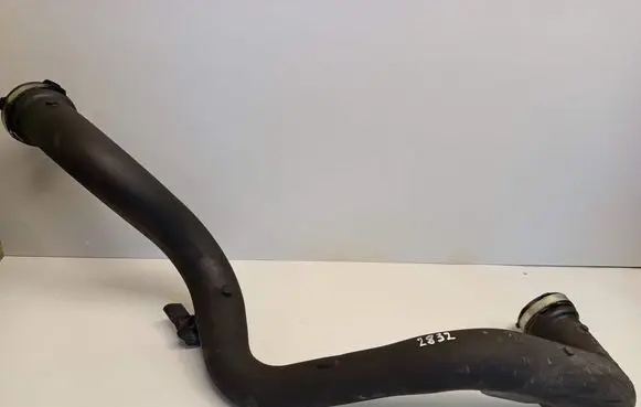 Intercooler hose/pipe