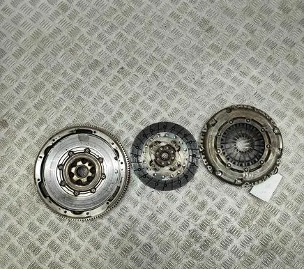 Skoda Karoq Clutch set kit 05C141031B 05C105266