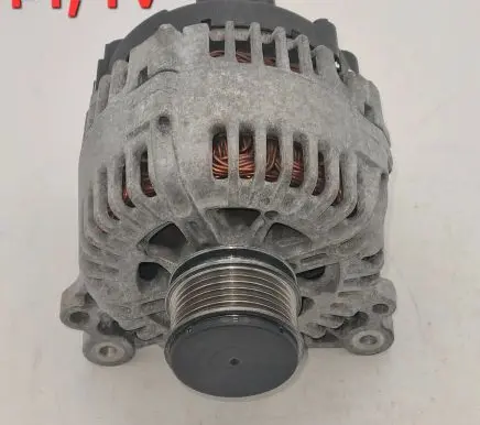 Seat Altea Generator/alternator 06F903023C