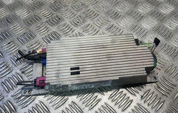 BMW X6 E71 Bluetooth control unit module 9257161