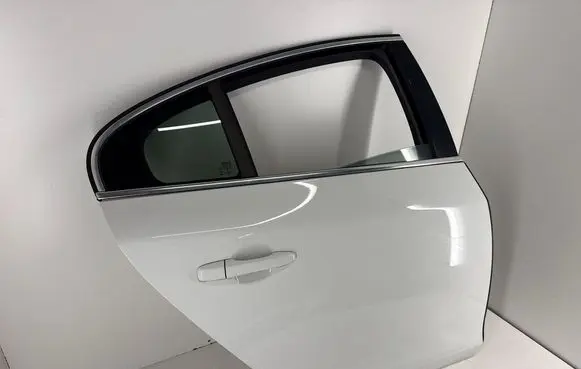 Volvo S60 Rear door 32228975 31298043
