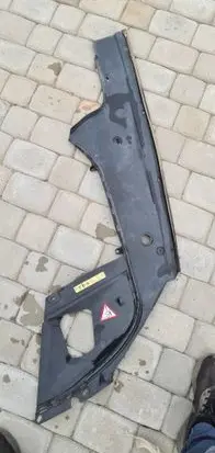 BMW 7 F01 F02 F03 F04 Engine cover (trim) 7019801