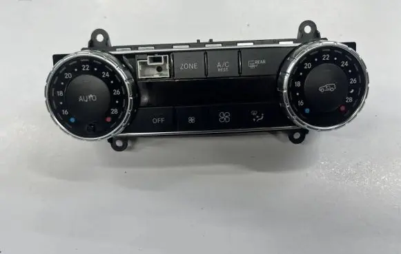 Mercedes-Benz ML AMG W164 Climate control unit A1669001704 110819 000935112233073
