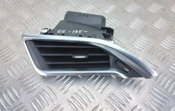 Peugeot 208 Dashboard side air vent grill/cover trim 9633131777