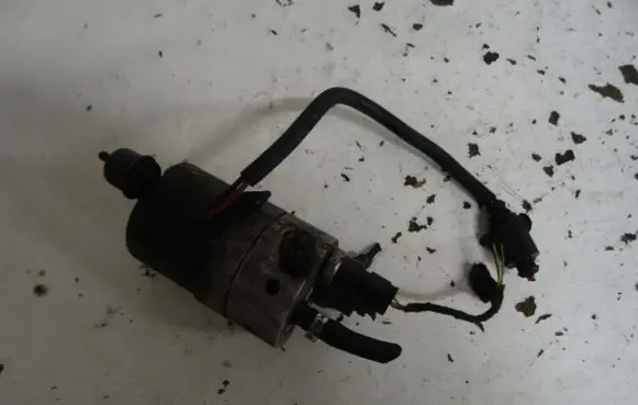 Jaguar XF X250 ABS Pump 860614175D