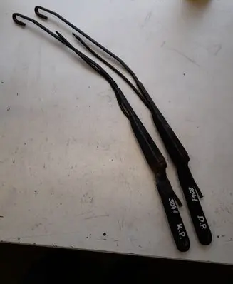 Iveco Daily 4th gen Windshield/front glass wiper blade 80005697 8200072778