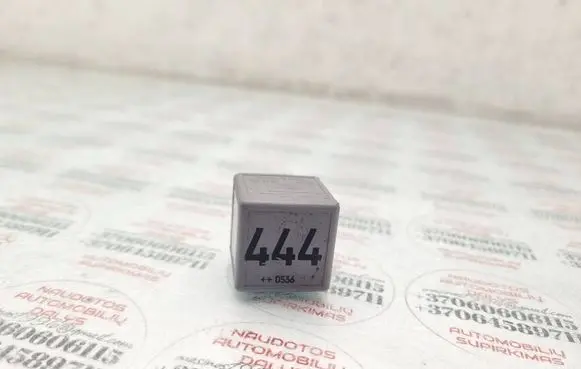 Audi Q7 4L Other relay 1J0927841
