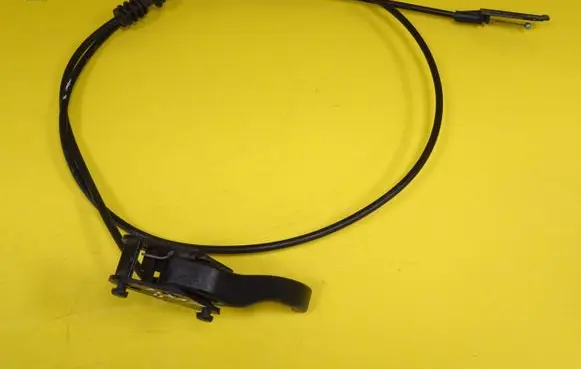 Engine bonnet/hood lock release cable