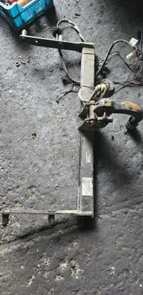 Audi A5 Tow bar brak