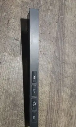 Traction control (ASR) switch