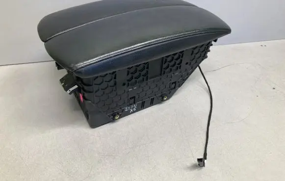 BMW X5 E70 Armrest 6969544 1003551 9115085