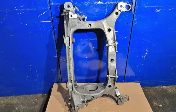 Polestar 2 Rear subframe 32333923 32346759