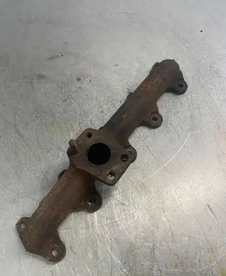 Volvo C30 Exhaust manifold 548028