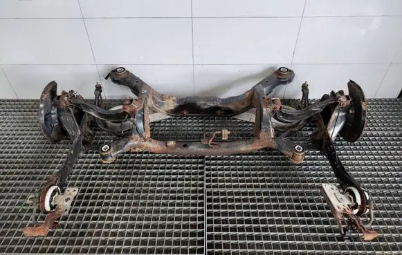 Volvo V70 Rear subframe 