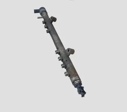 Volvo C30 Fuel main line pipe 0445215025 30777759